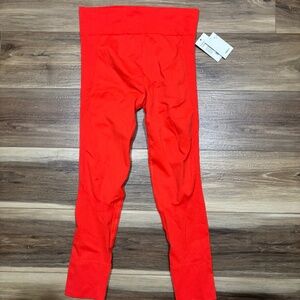 HALFDAYS SPRITZ LEGGINGS SIZE LARGE